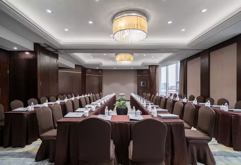 Fotos del hotel Minshan Lhasa Grand:  11