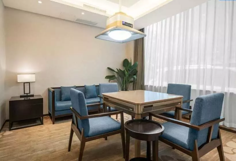 Fotos del hotel Minshan Lhasa Grand:  3