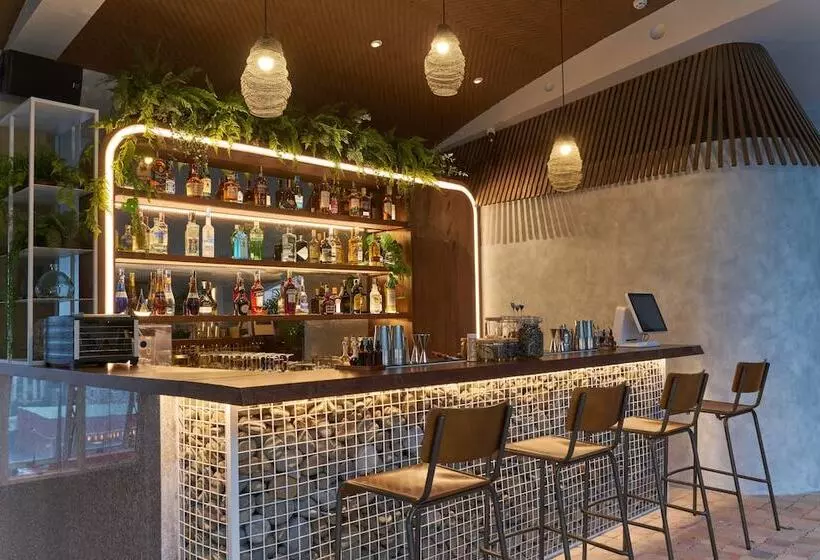 Fotos del hotel May:  9