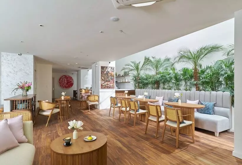 Fotos del hotel May:  22