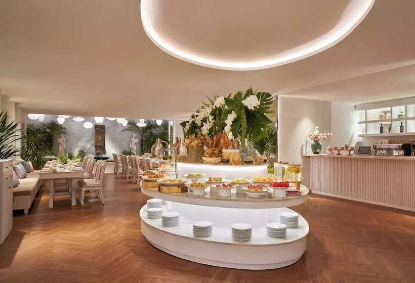 Fotos del hotel May:  13