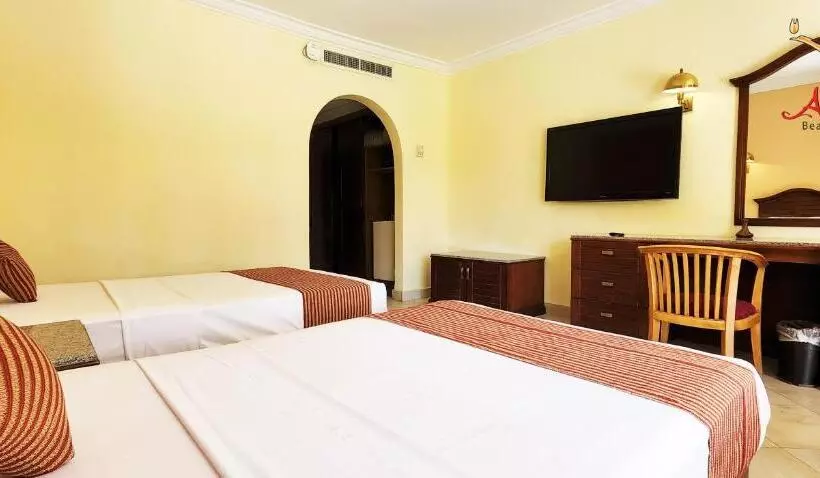 Fotos del hotel Aladdin Beach Resort:  24