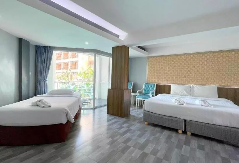 Fotos del hotel Dragon Beach Resort:  2