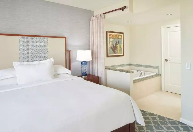 Hilton Grand Vacations Club Grand Waikikian Honolulu