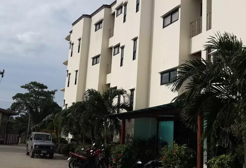 Fotos del hotel Chaweng Lakeview Condotel:  2