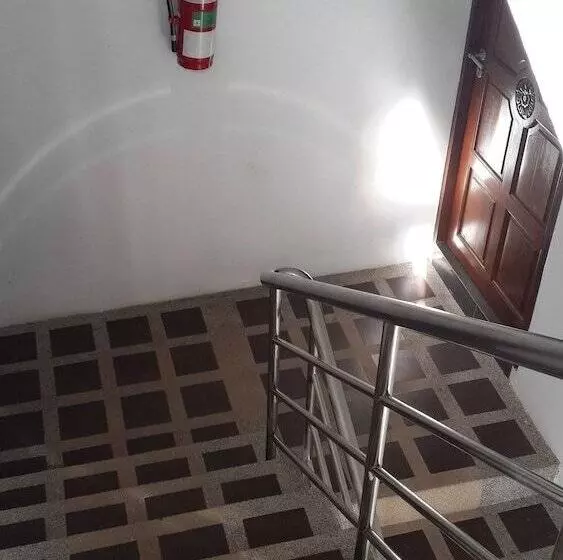 Fotos del hotel Chaweng Lakeview Condotel:  16