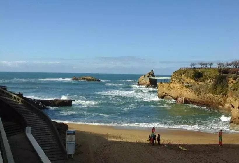 Fotos del hotel Hôtel Georges Vi:  19