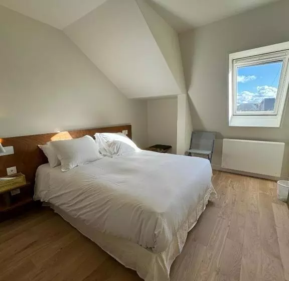 Fotos del hotel Hôtel Georges Vi:  8