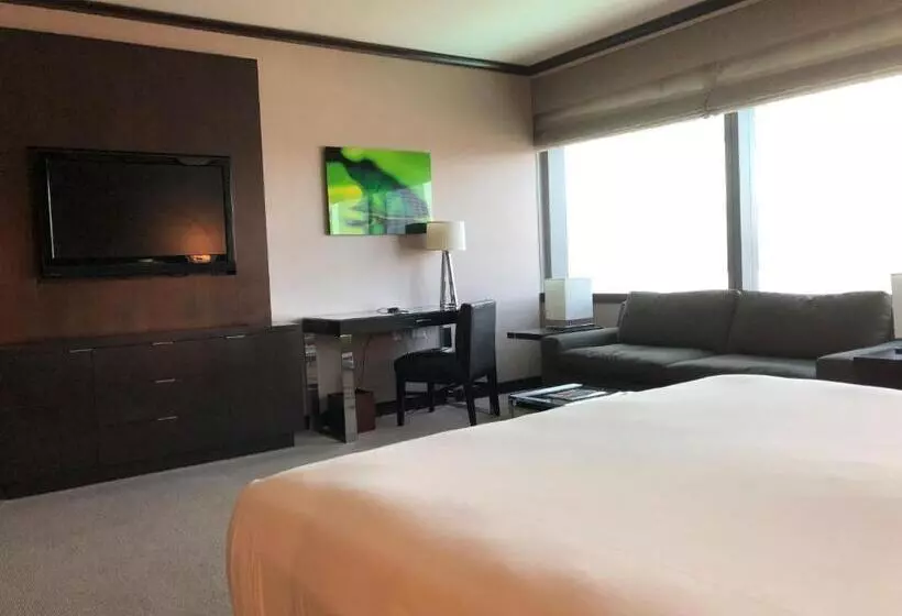 Jet Luxury At The Vdara Condo