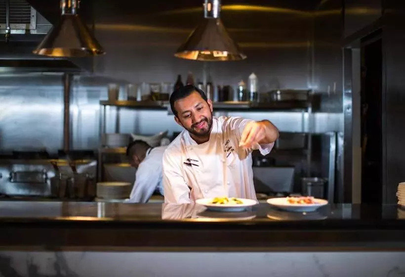 Fotos del hotel Renaissance Chicago O'hare Suites:  11