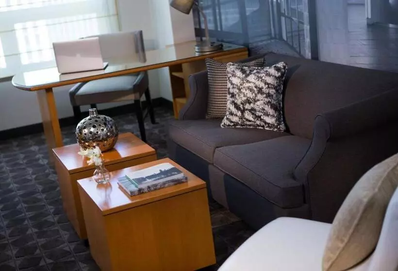 Fotos del hotel Renaissance Chicago O'hare Suites:  25