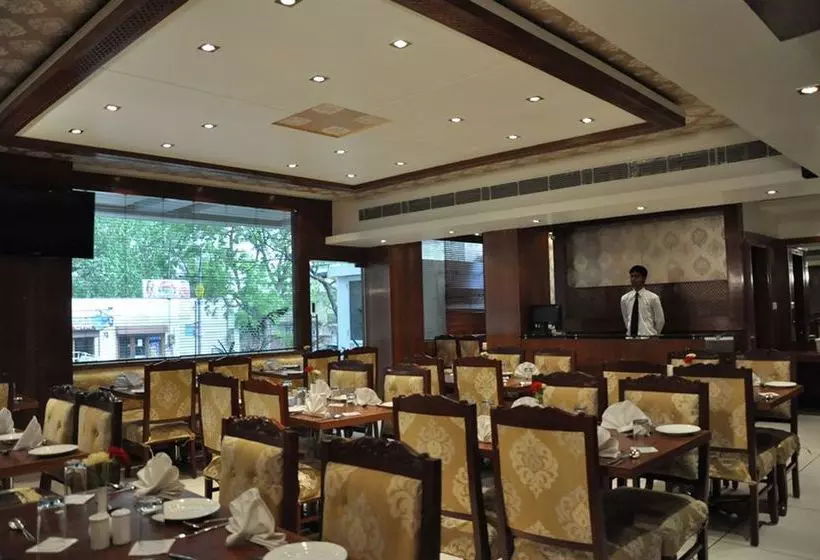 Fotos del hotel The Royal Cm:  4