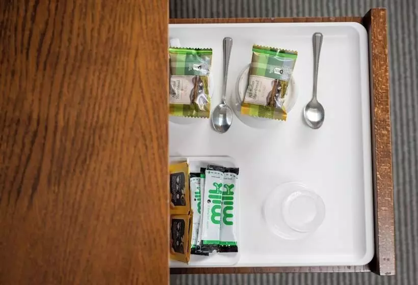 Fotos del hotel Commodore Hotel By Greene King Inns:  5