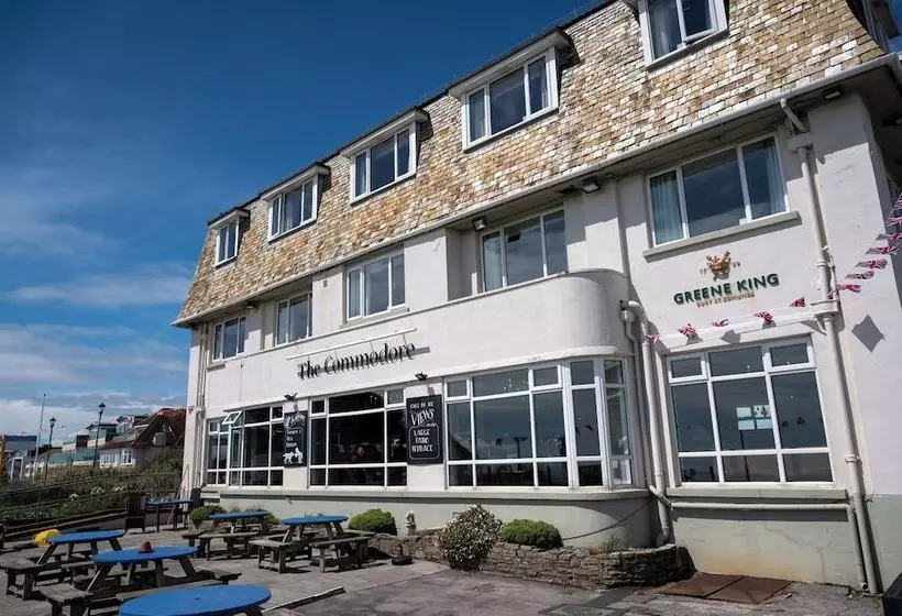 Fotos del hotel Commodore Hotel By Greene King Inns:  3