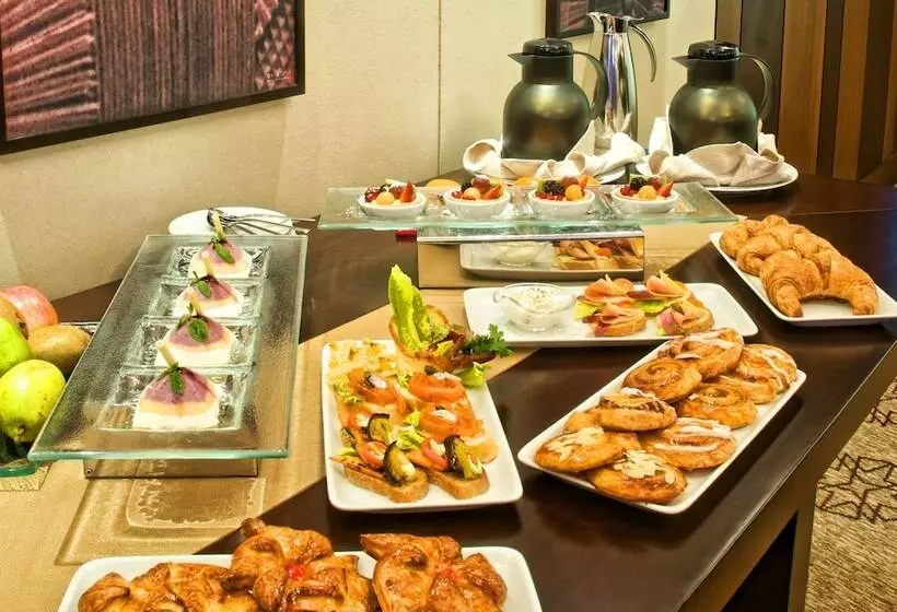 Fotos del hotel Grand Regal:  20