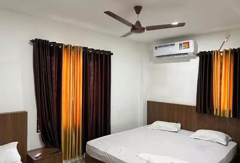 Fotos del hotel Harbour View Residency:  21