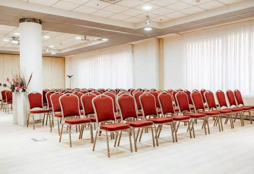 Fotos del hotel Holiday Inn Belgrade, An Ihg:  16