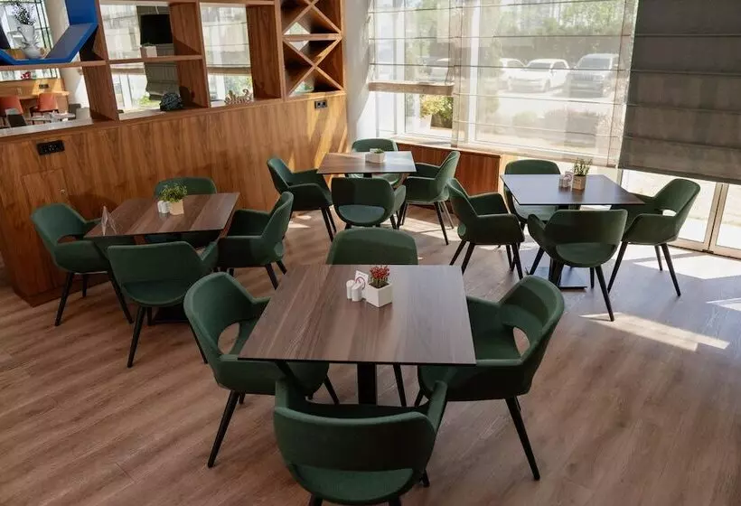 Fotos del hotel Holiday Inn Belgrade, An Ihg:  5