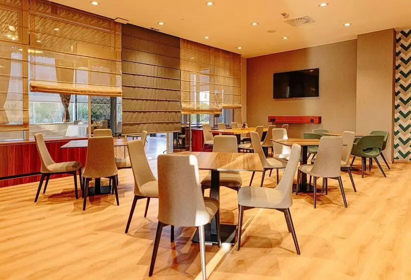 Fotos del hotel Holiday Inn Belgrade, An Ihg:  24