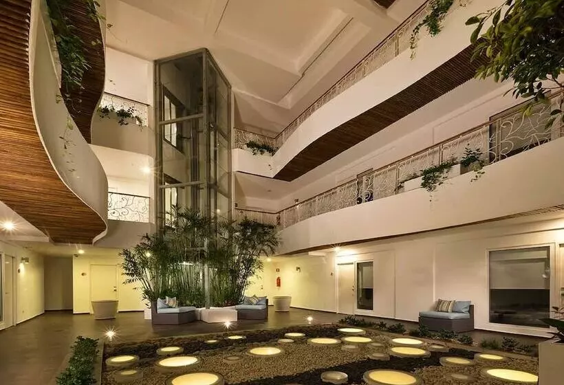 Fotos del hotel In Fashion  & Spa:  2