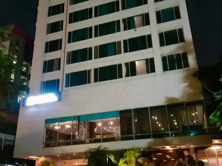 Royal Orchid Central Jaipur, Bani Park