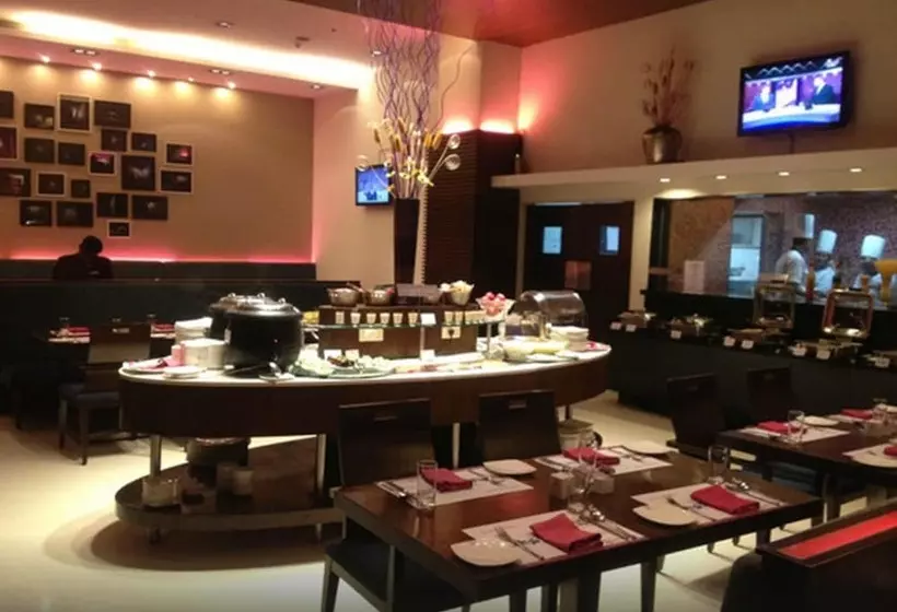 Fotos del hotel Royal Orchid Central, Pune:  19