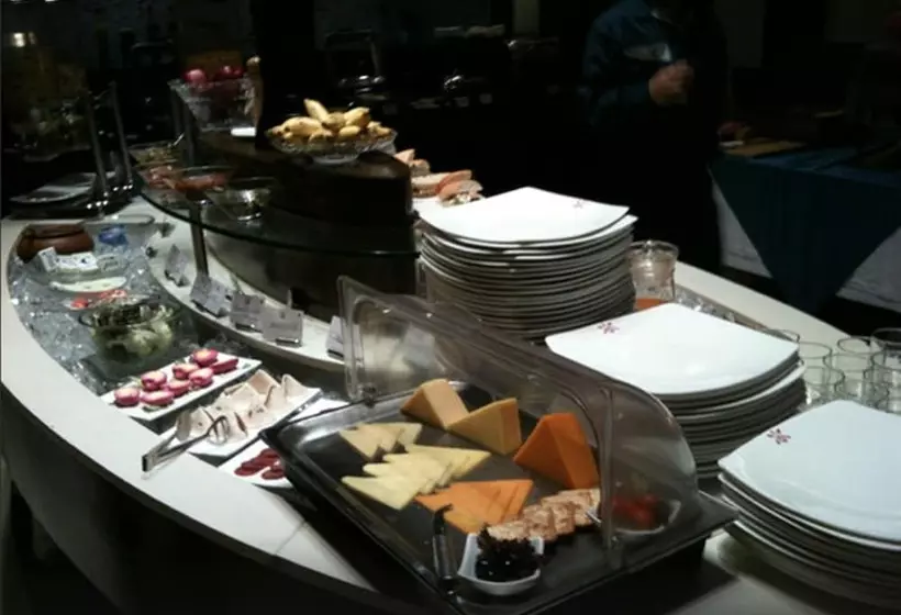 Fotos del hotel Royal Orchid Central, Pune:  23