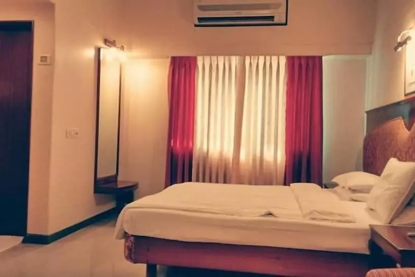 Fotos del hotel Solitaire:  18