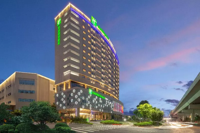 Holiday Inn Express Chongqing Airport Zone, An Ihg