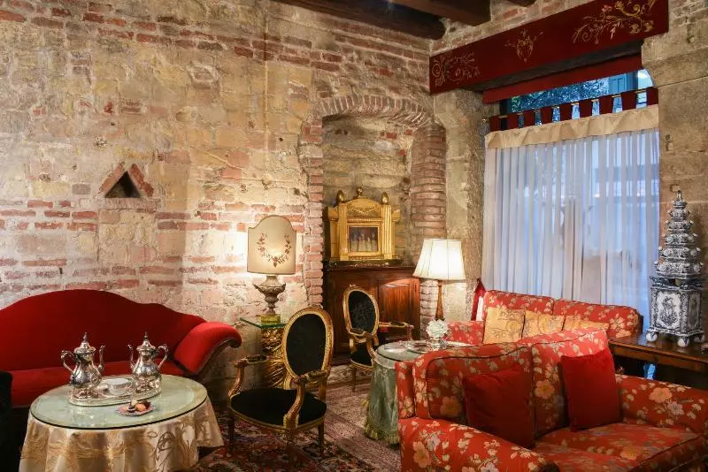 Fotos del hotel Gabbia D'oro:  11