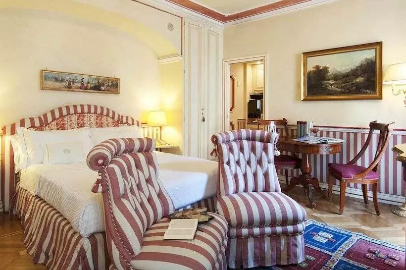 Fotos del hotel Petit Palais  De Charme:  13