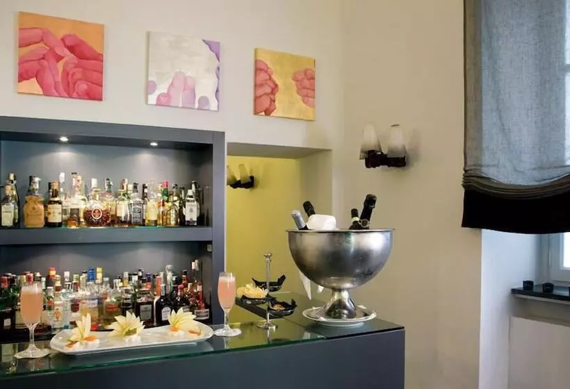 Fotos del hotel Albergo Palazzo Decumani:  16