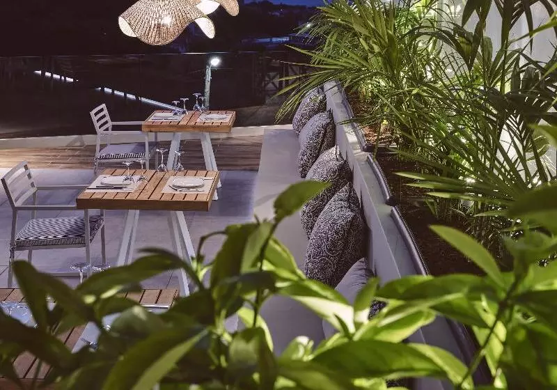 Fotos del hotel Saint John Villas, Suites & Spa:  8