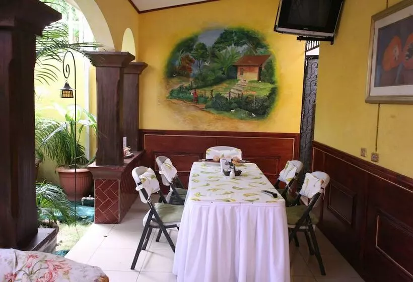 Fotos del hotel Aloha:  3