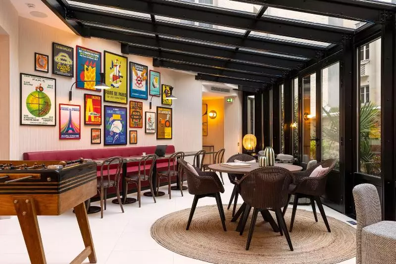 Fotos del hotel Moderniste:  3