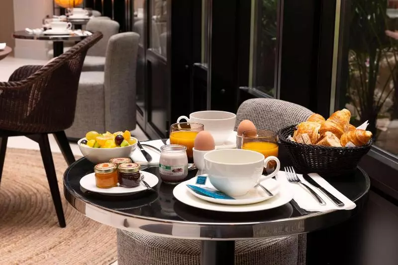 Fotos del hotel Moderniste:  7