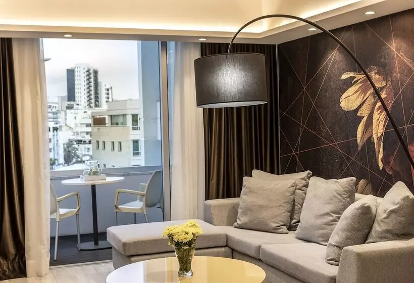 Fotos del hotel Almond Business:  15