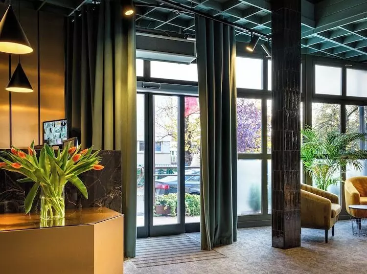 Fotos del hotel Batory:  25