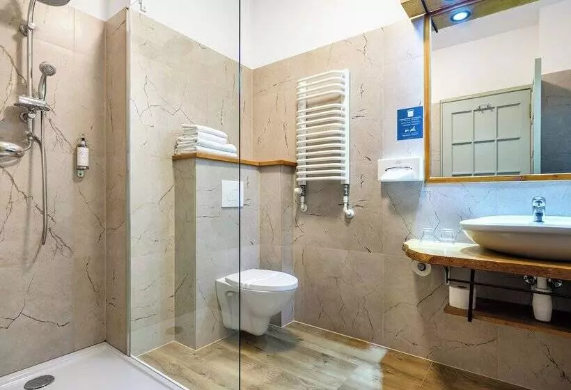 Fotos del hotel Batory:  13