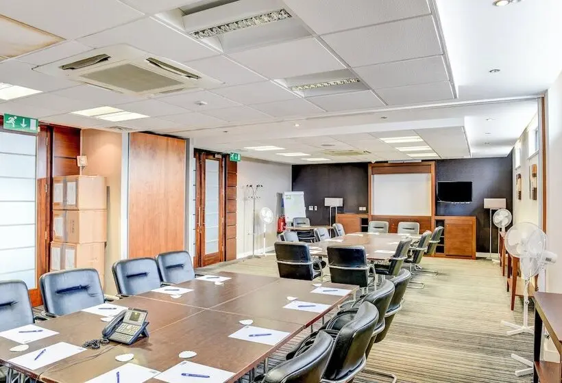 Fotos del hotel Holiday Inn Express Aberdeen - Exhibition Centre:  18