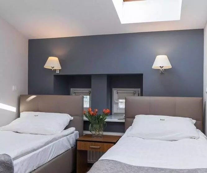 Fotos del hotel Floryan Old Town:  9