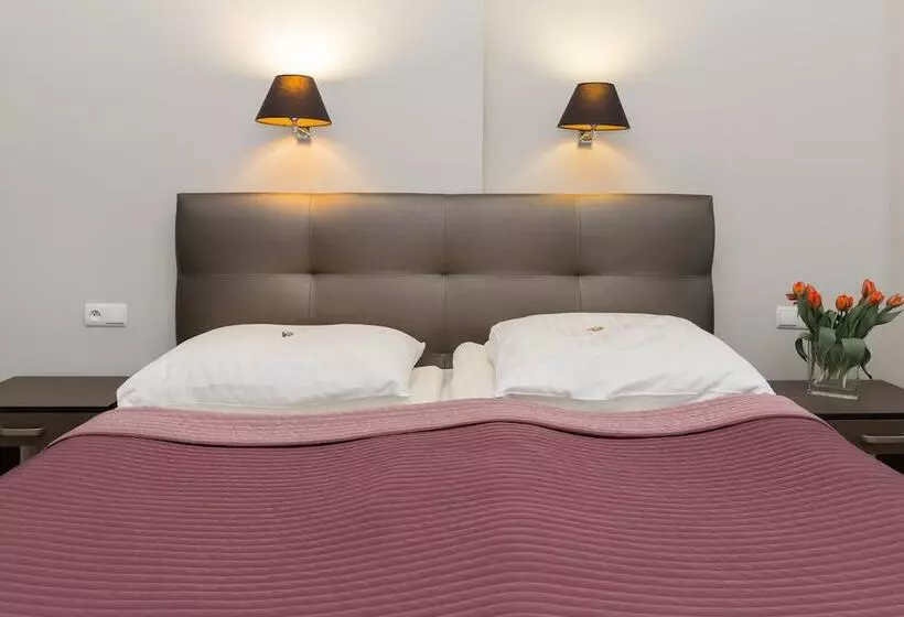 Fotos del hotel Floryan Old Town:  15