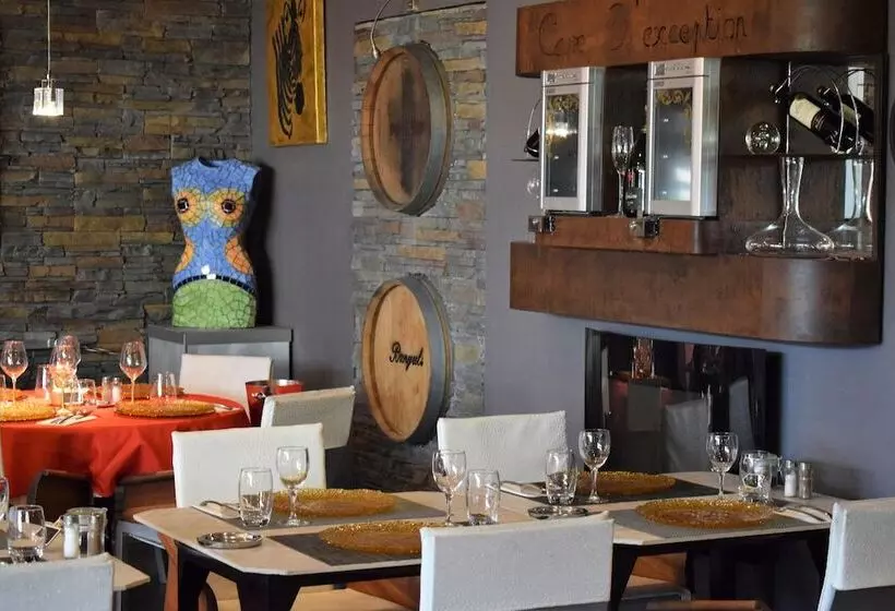 Fotos del hotel Logis Hôtel La Fauceille:  8