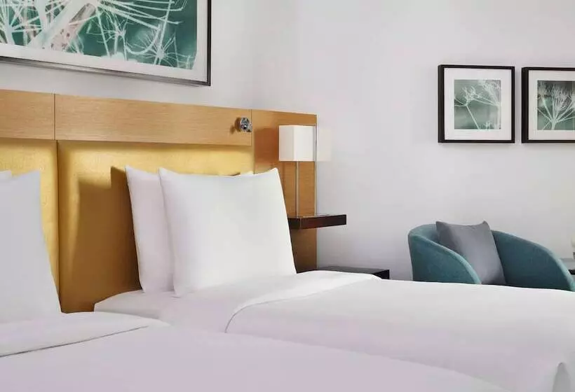 Fotos del hotel Mövenpick  Jumeirah Beach:  19