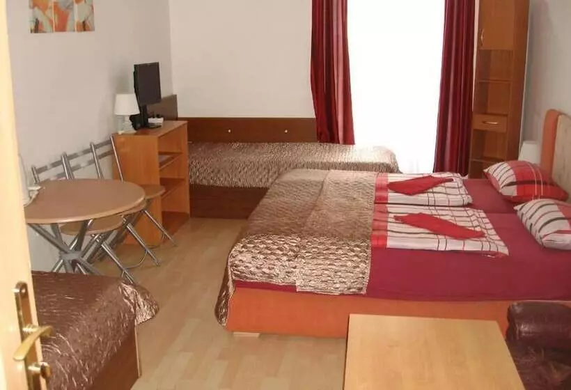 Fotos del hotel Pension Easy Journey:  4