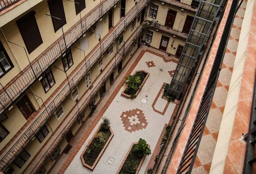 Fotos del hotel Silver Hotel Budapest City Center:  4