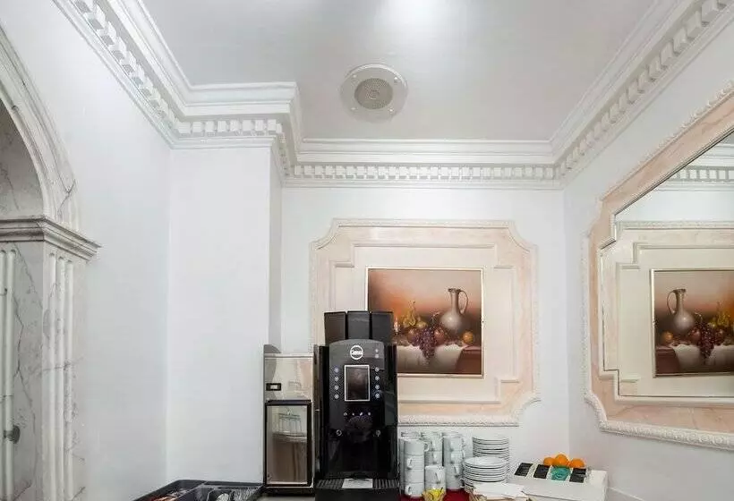 Fotos del hotel St George S:  13