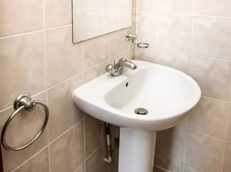 Fotos del hotel St George S:  19