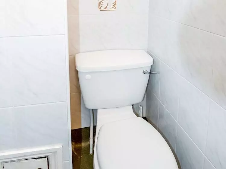 Fotos del hotel St George S:  14