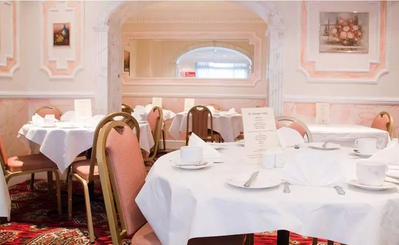 Fotos del hotel St George S:  4